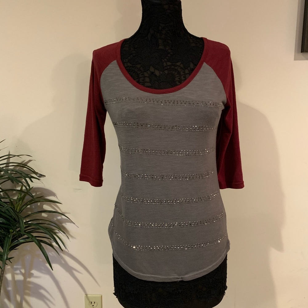 Vanity sparkly top